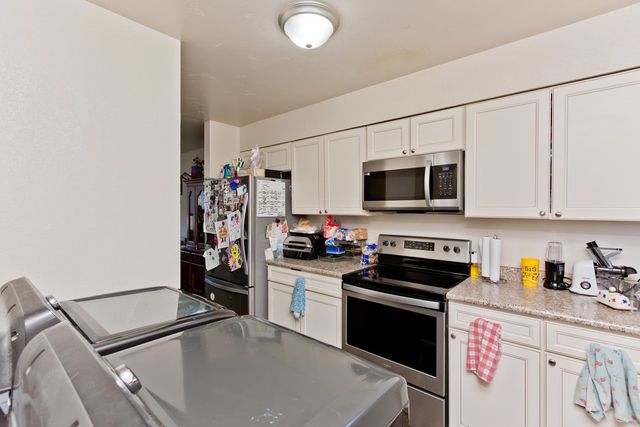 521 Horn Baker Court, Clifton, CO 81520