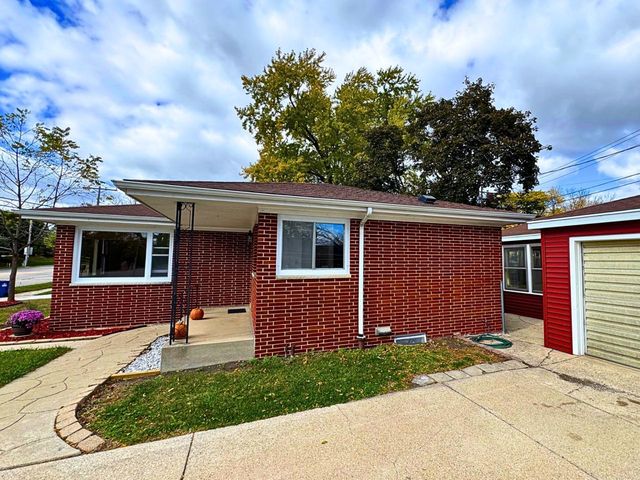 3810 Spring STREET, Racine, WI 53405