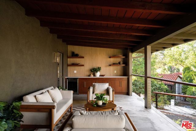 4715 Frieda Drive, Los Angeles, CA 90065