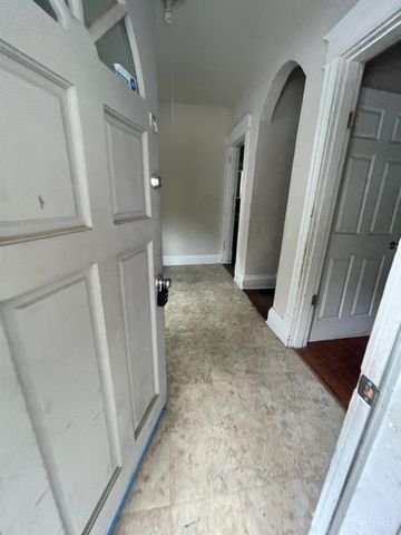 6803 E Fork Avenue, Cincinnati, OH 45227