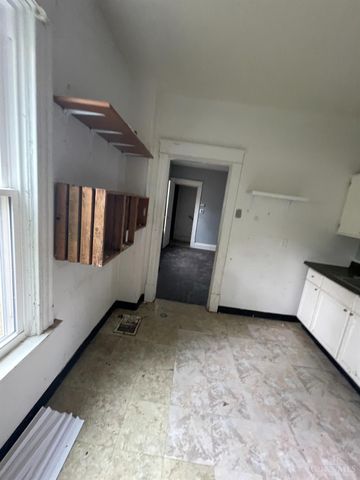 6803 E Fork Avenue, Cincinnati, OH 45227