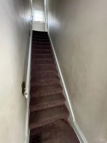 6803 E Fork Avenue, Cincinnati, OH 45227