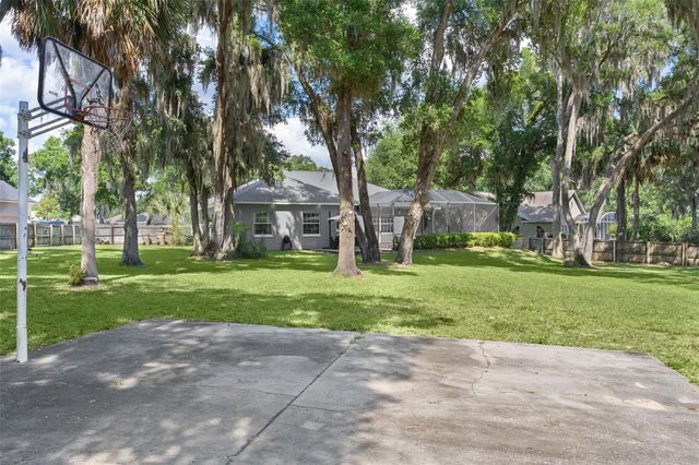 4309 SERENE CIRCLE, Fruitland Park, FL 34731