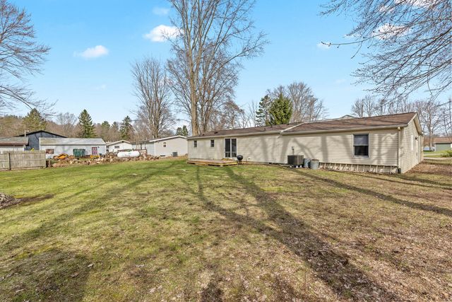 35081 Sweet Lake Drive, Gobles, MI 49055