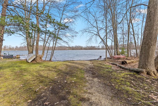 35081 Sweet Lake Drive, Gobles, MI 49055