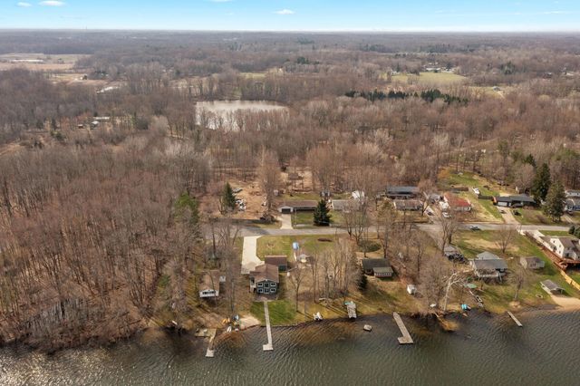 35081 Sweet Lake Drive, Gobles, MI 49055