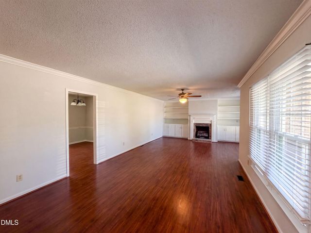 3311 Woodmere Court, Hope Mills, NC 28348