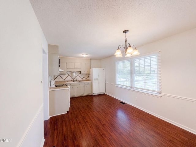 3311 Woodmere Court, Hope Mills, NC 28348