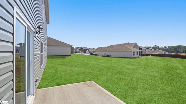 105 Pebble Creek Court, Greenwood, SC 29646