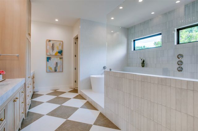 6943 Coronado Avenue, Dallas, TX 75214