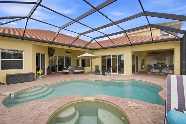 10801 BARBADOS ISLE DRIVE, Tampa, FL 33647