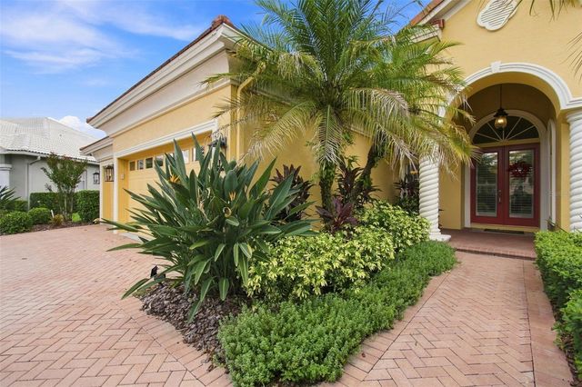 10801 BARBADOS ISLE DRIVE, Tampa, FL 33647