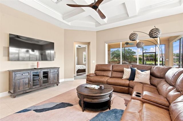 10801 BARBADOS ISLE DRIVE, Tampa, FL 33647