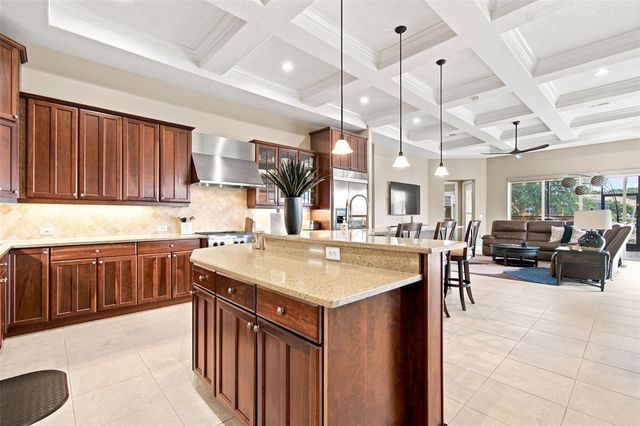 10801 BARBADOS ISLE DRIVE, Tampa, FL 33647
