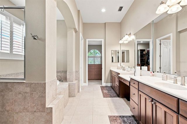 10801 BARBADOS ISLE DRIVE, Tampa, FL 33647