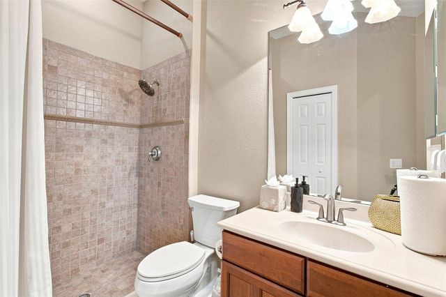 10801 BARBADOS ISLE DRIVE, Tampa, FL 33647