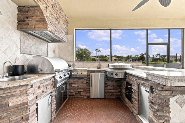 10801 BARBADOS ISLE DRIVE, Tampa, FL 33647