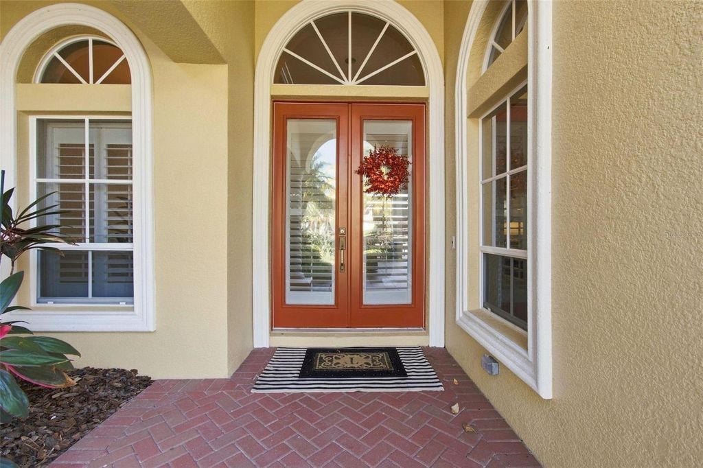 Image 20 of property listing at 10801 BARBADOS ISLE DRIVE, Tampa, FL 33647