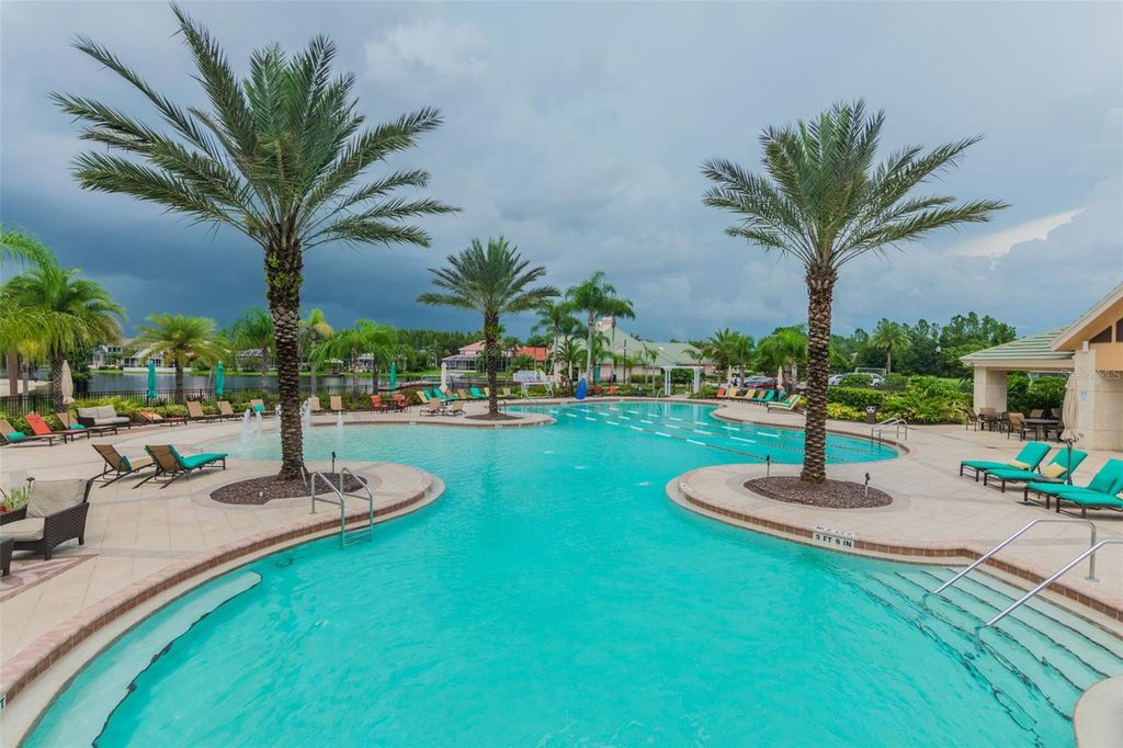 Image 91 of property listing at 10801 BARBADOS ISLE DRIVE, Tampa, FL 33647