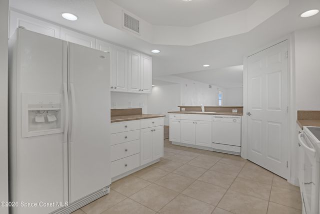 7048 Sevilla Court 402, Cape Canaveral, FL 32920