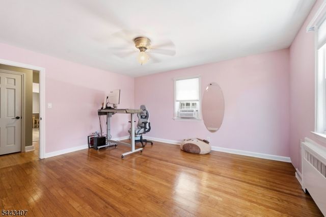 358 Galloping Hill Rd, Roselle Park Boro, NJ 07204