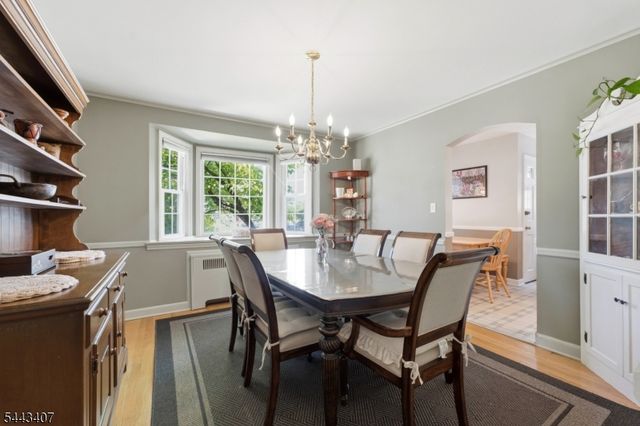 358 Galloping Hill Rd, Roselle Park Boro, NJ 07204