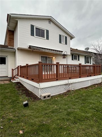 124 Granada Circle, Irondequoit, NY 14609