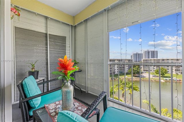 2855 Leonard Drive H605, Aventura, FL 33160