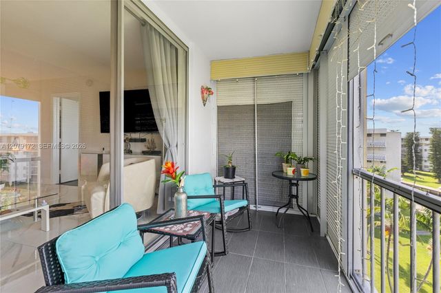 2855 Leonard Drive H605, Aventura, FL 33160