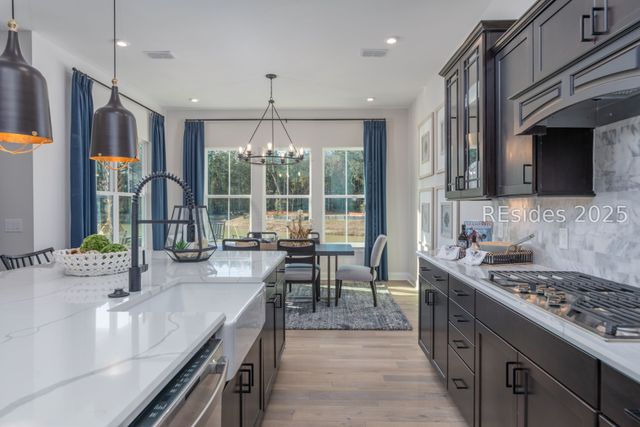 154 Carolina Oaks Ave, Bluffton, SC 29909