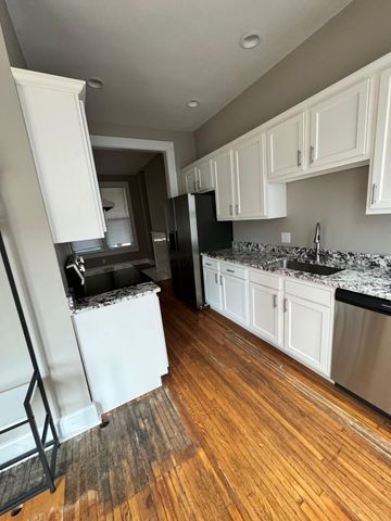 107 W 2nd Avenue, Columbus, OH 43201