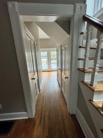 107 W 2nd Avenue, Columbus, OH 43201