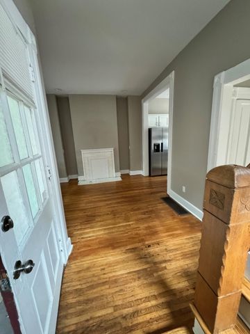 107 W 2nd Avenue, Columbus, OH 43201