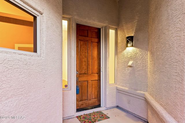 5322 N Spring View Drive, Tucson, AZ 85749