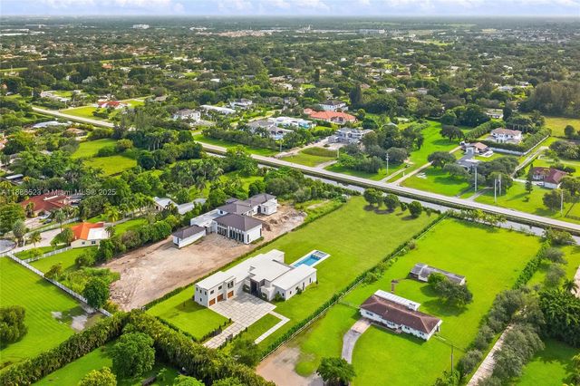 17301 SW 52nd Ct, Southwest Ranches, FL 33331