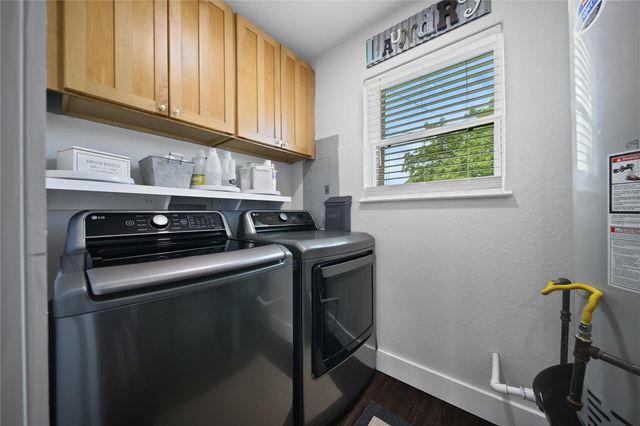 1800 Alvy Drive, La Porte, TX 77571