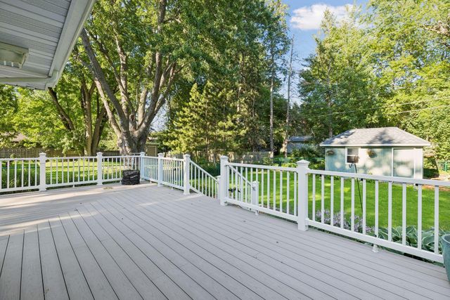 124 Harrington Drive, Long Lake, MN 55356