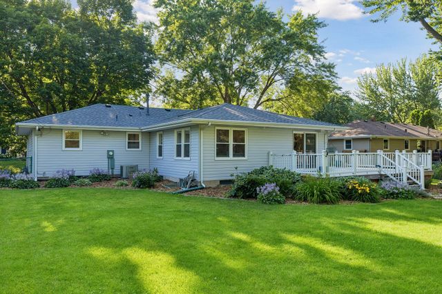 124 Harrington Drive, Long Lake, MN 55356