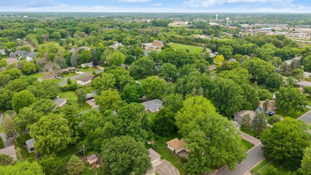 124 Harrington Drive, Long Lake, MN 55356