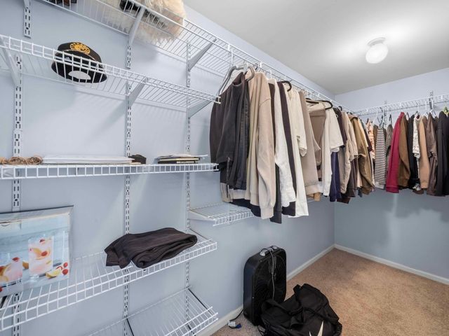 2521 WATERFORD Lane, Lake In The Hills, IL 60156