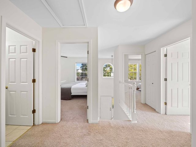 2521 WATERFORD Lane, Lake In The Hills, IL 60156