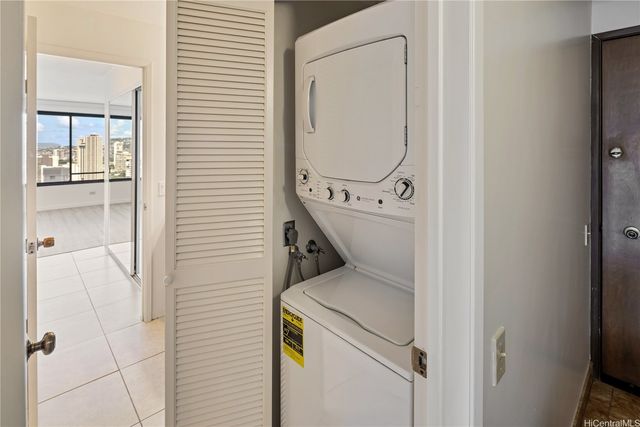 1778 Ala Moana Boulevard 3606, Honolulu, HI 96815