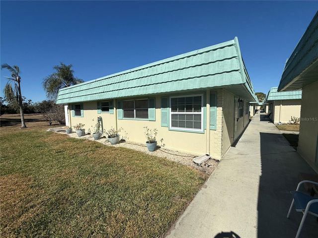 101 CAMBRIDGE TRAIL 212, Sun City Center, FL 33573