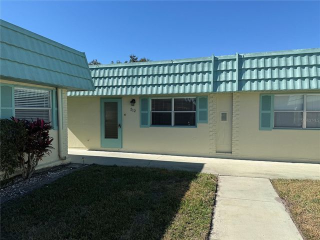 101 CAMBRIDGE TRAIL 212, Sun City Center, FL 33573