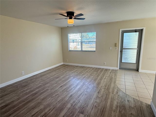101 CAMBRIDGE TRAIL 212, Sun City Center, FL 33573