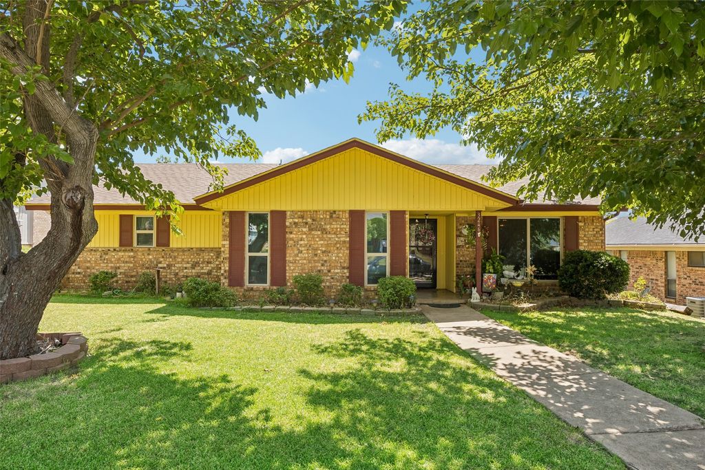 3246 Wichita Drive, Mesquite, TX 75149