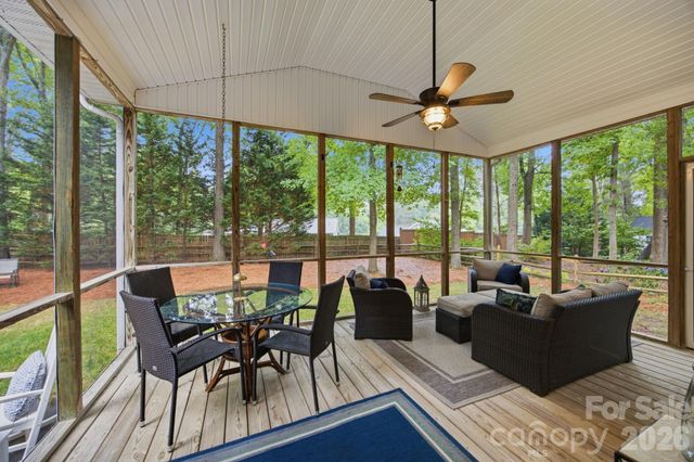 21126 Townwood Drive, Cornelius, NC 28031