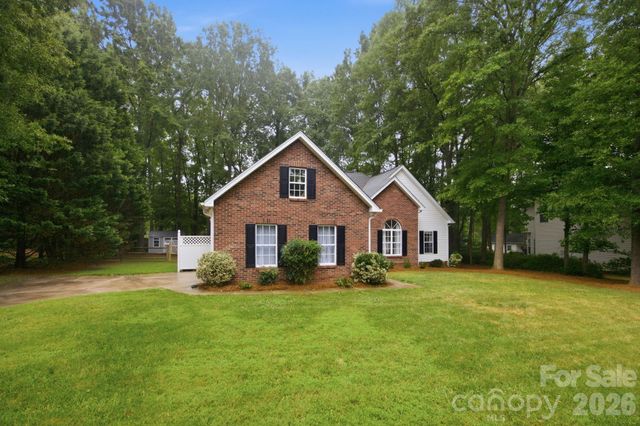 21126 Townwood Drive, Cornelius, NC 28031
