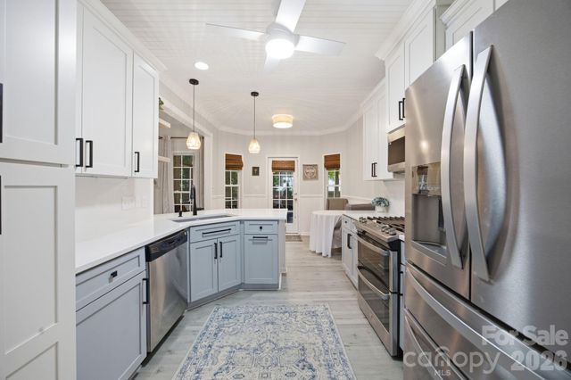 21126 Townwood Drive, Cornelius, NC 28031