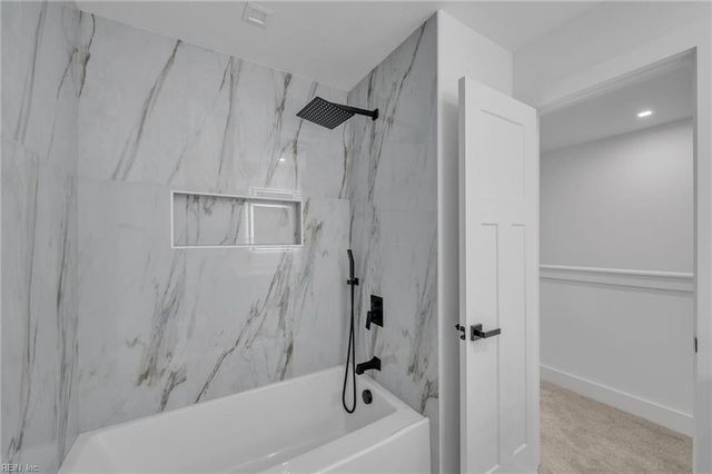 28 Maplewood ST, Hampton, VA 23669